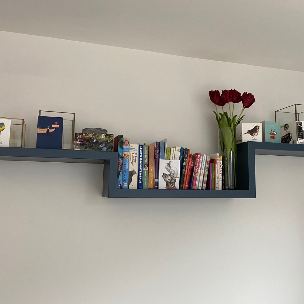 Bespoke wall shelf unit in Chiswick W4